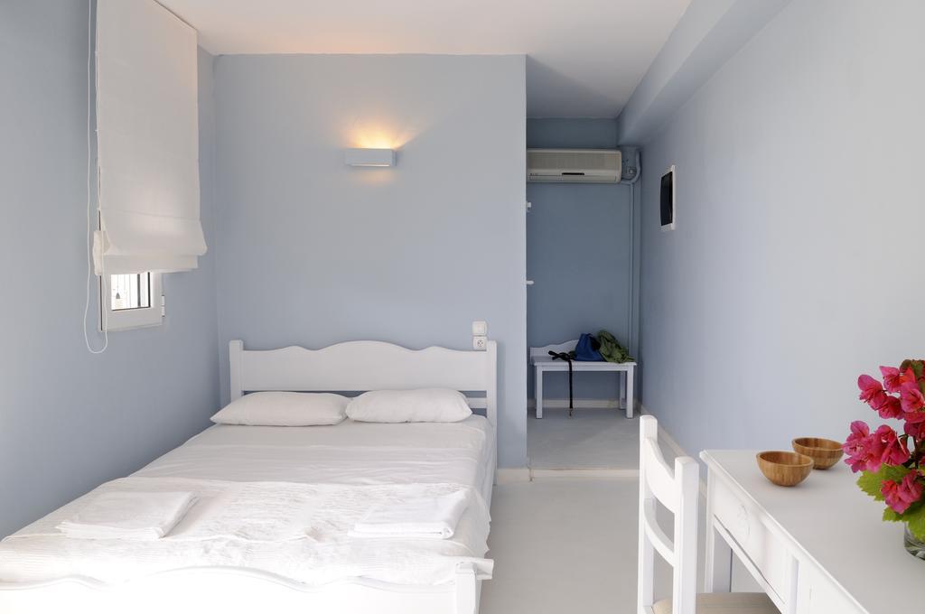 Kymothoi Rooms & Pool Bar Gavrio Zimmer foto