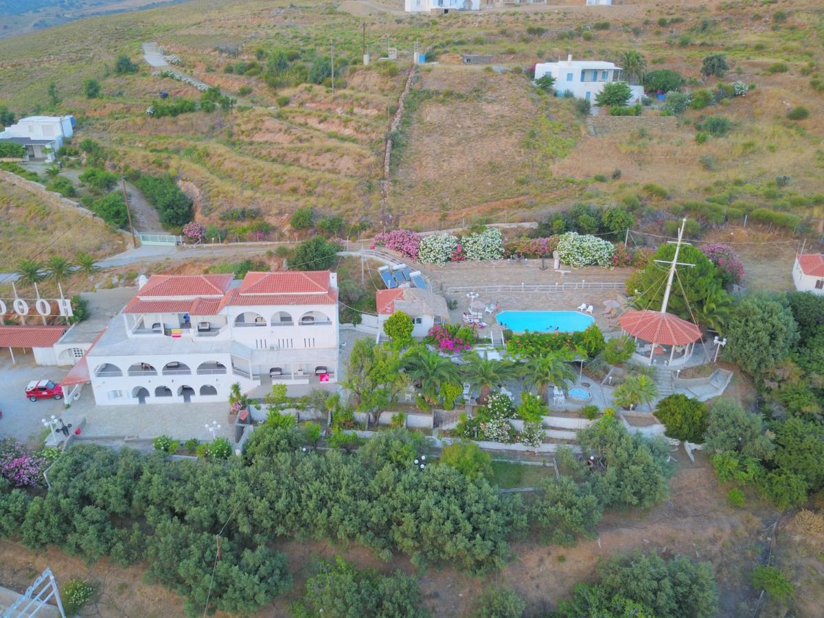 Kymothoi Rooms & Pool Bar Gavrio Zimmer foto